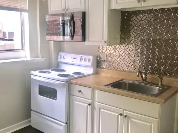 1114 1/2 N High St #2, Columbus, OH 43201