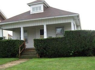 1046 Adams St, New Castle, PA 16101