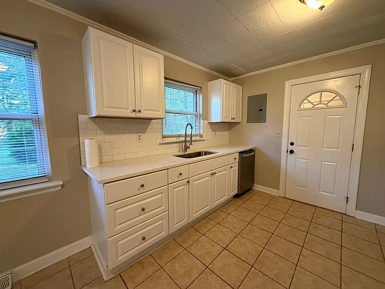 1820 Gum Branch Rd — Photo 5