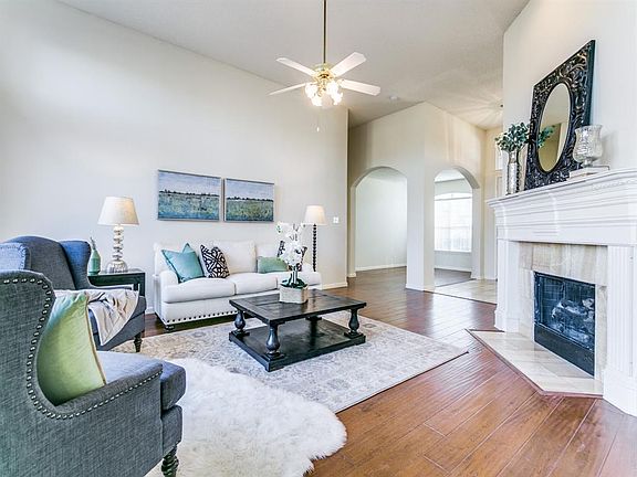 4th image of 3721 Estacado Ln