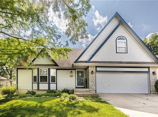 4609 SW 10th St, Blue Springs, MO 64015