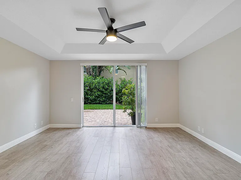 6364 NW 78th Dr — Photo 21
