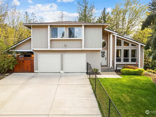 7724 E Van Buren Street, Port Orchard, WA 98366