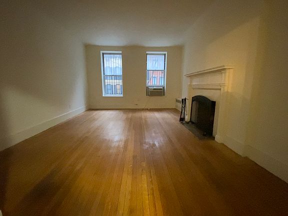 4th image of 249 E 30th St #1F