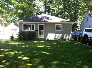 307 Inwood Blvd, Avon Lake, OH 44012