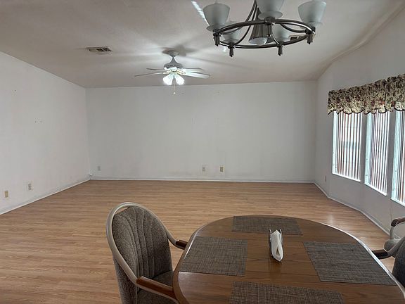4th image of 1560 Saint Lawrence Dr #J38