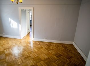 3540 29th St APT 2F, Astoria, NY 11106