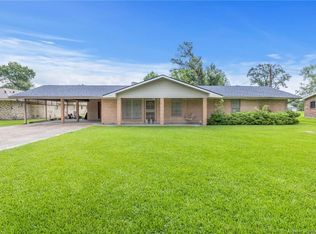 172 Huval Dr, Lake Charles, LA 70611