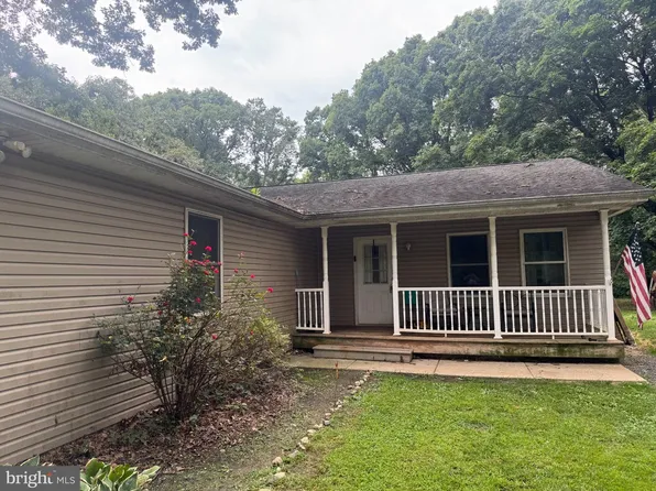 89 Crow Pond Rd, Pittsgrove, NJ 08318