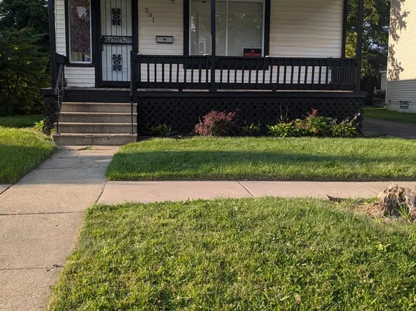 251 E Judson St, Pontiac, MI 48342