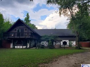 6815 Hollybrook Cir, Florence, SC 29505