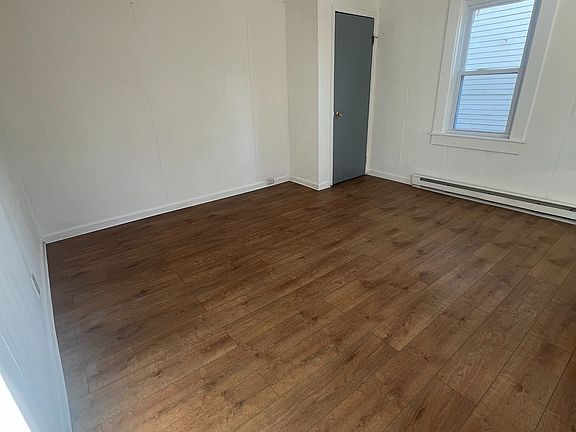 2nd image of 529 E William St