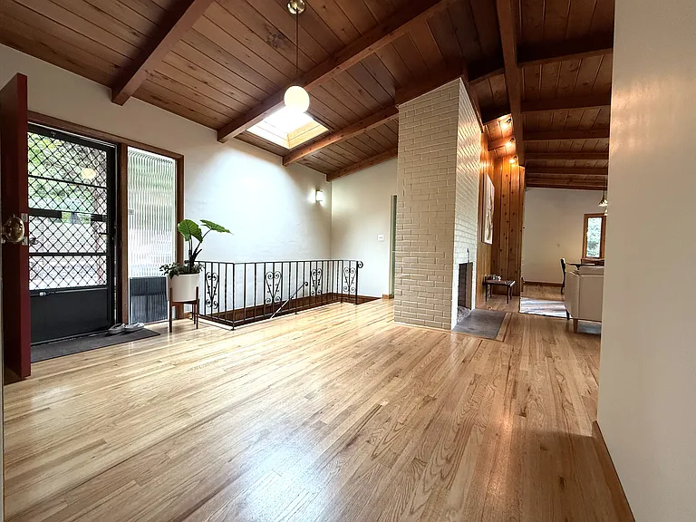 6385 SW Arrow Wood Ln — Photo 4