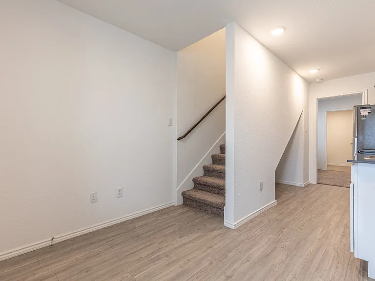 7125 Elm Cv — Photo 5