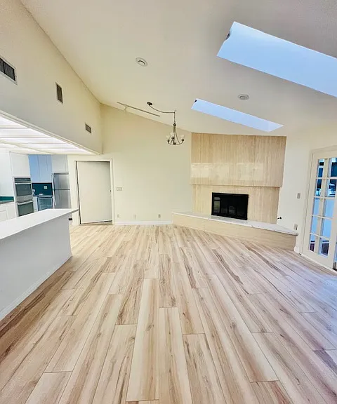 2441 Dresden Pl — Photo 9