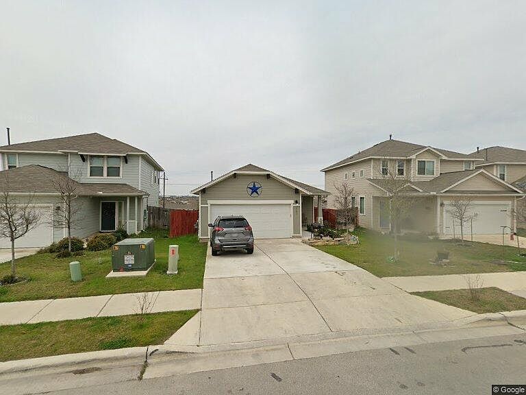1st image of 587 Twisted Oaks Ln