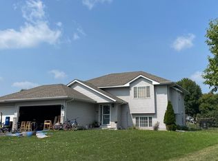 9750 44th St NE, Saint Michael, MN 55376