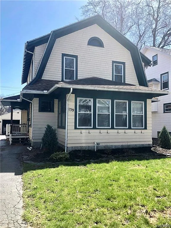 139 Wardman Rd photo 1