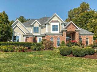11 Claychester Dr, Saint Louis, MO 63131