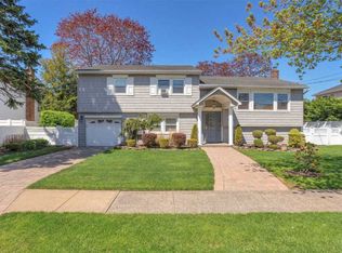 36 Merritt Ave, Massapequa, NY 11758