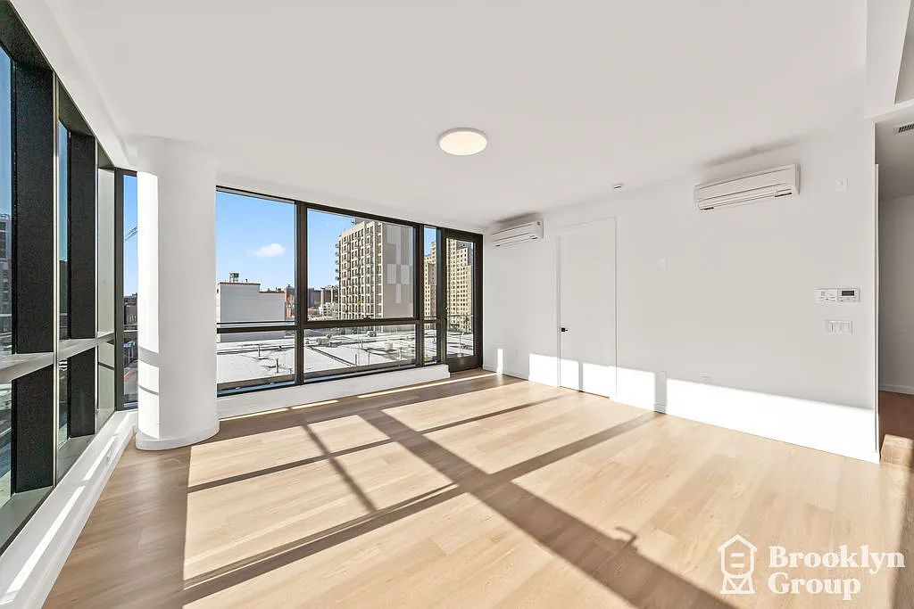 556 Baltic Street — Photo 2
