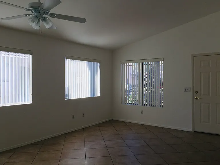 2081 E Arabian Dr — Photo 1