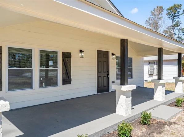 1190 Dallas Rd, Villa Rica, GA 30180