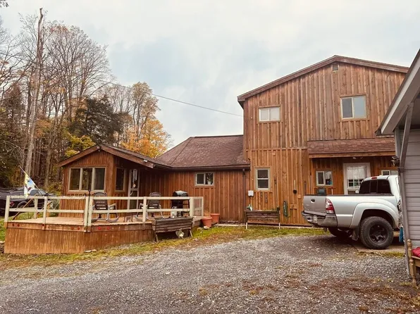 725 Russel Rd, Brookville, PA 15825