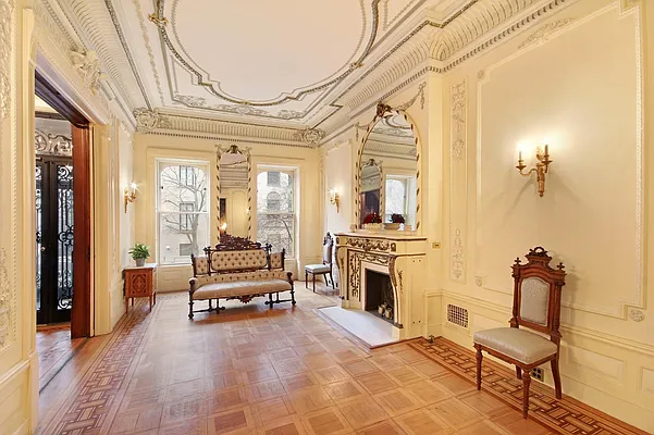 Sold by Corcoran | media 4