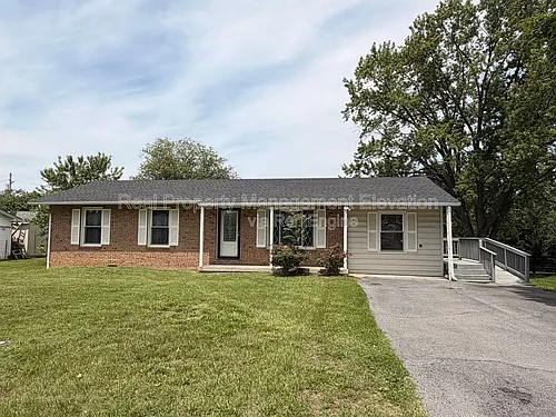 139 Meadowbrook Dr Photo 1