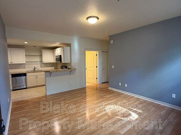 4th image of 8758 NE Delamere Way