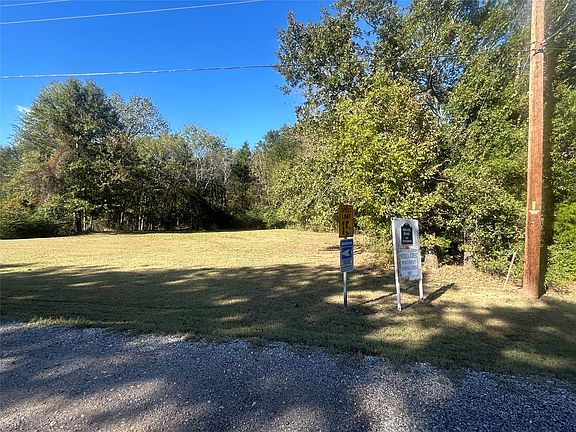 4th image of 0 Lake Ln