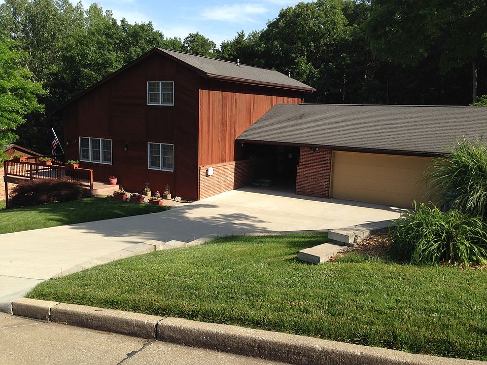 1st image of 2411 Yorktown Dr