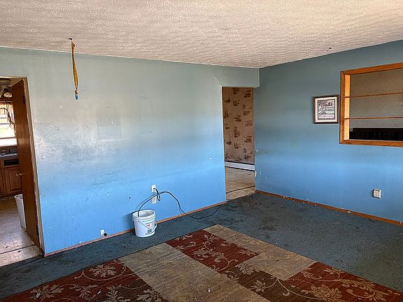 2nd image of 2301 Hormtown Rd