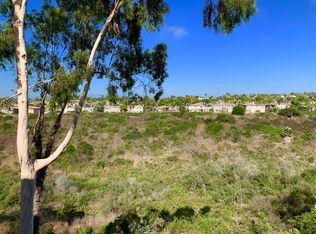 925 Wind Drift Dr, Carlsbad, CA 92011