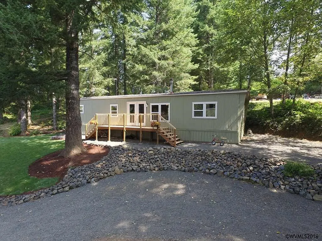 21421 Bridge Creek Rd SE photo 1