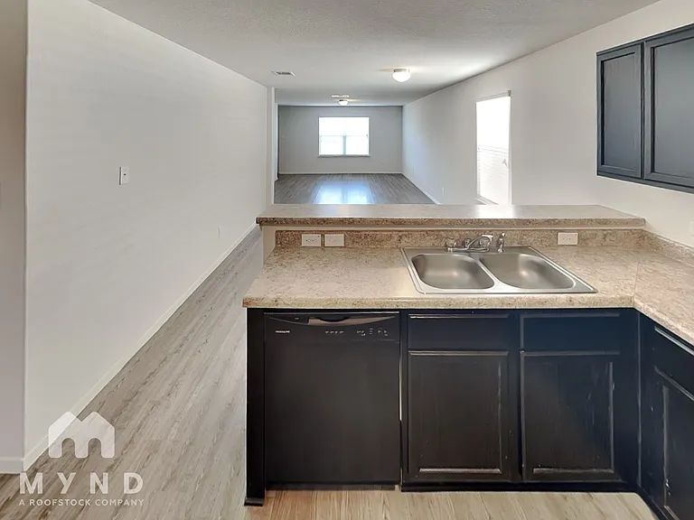 9535 Apple Ridge Ln — Photo 5