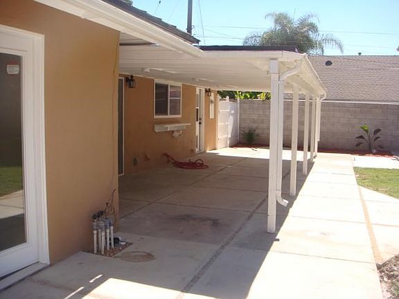 4th image of 512 S Gardner Dr