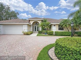 6040 NW 96th Way, Parkland, FL 33076