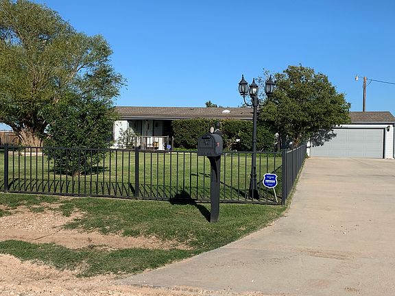 3/2/2 On Approx 5 Acres