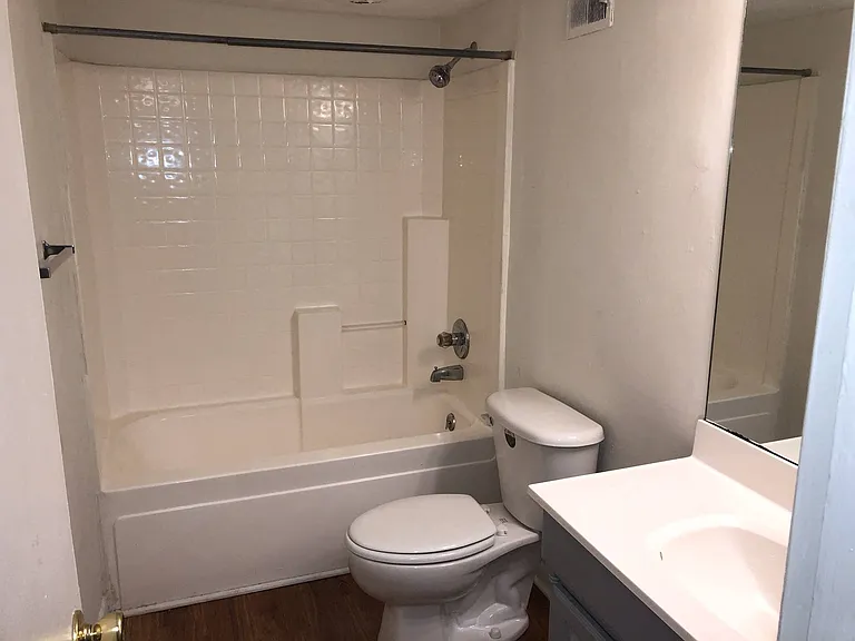 Raleigh Rentals — Photo 32