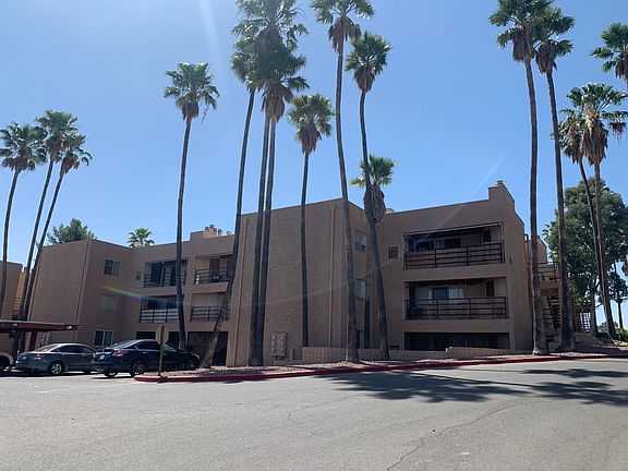 2nd image of 2601 W Broadway Blvd