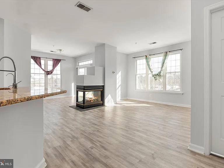 4200 Mozart Brigade Ln #N — Photo 2