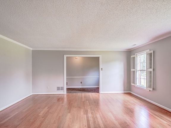 5th image of 1979 Alder Branch Ln