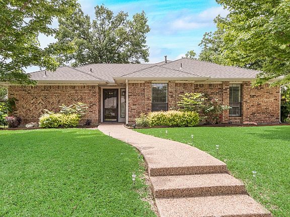 2nd image of 619 Quail Ln