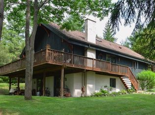 4 Hillside Dr, Canandaigua, NY 14424
