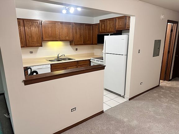 4th image of 1856 N Goodwin Dr APT 2A