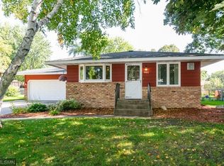 9982 Monticello Ln N, Maple Grove, MN 55369