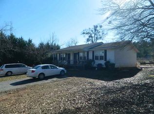 113 Morningside Dr, Seneca, SC 29678