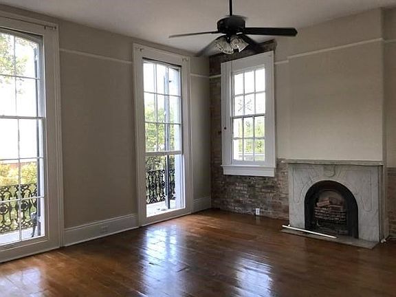 3rd image of 820 Esplanade Ave